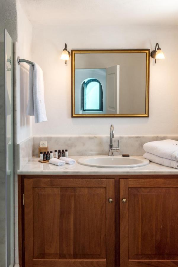 Chelidonia Luxury Suites Oia  Exterior foto